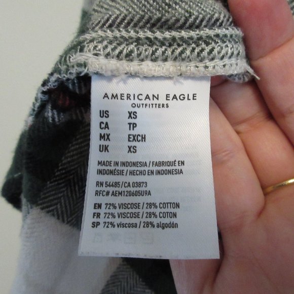 American Eagle Green flannel classic fit button down shirt Size XS - Picture 5 of 9